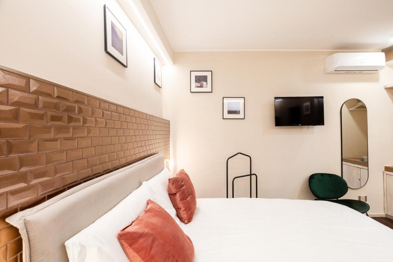 Tre36 - Smart & Design Room In The Old Center 바리 외부 사진