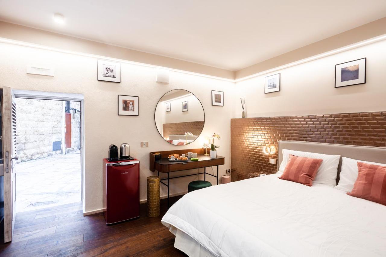 Tre36 - Smart & Design Room In The Old Center 바리 외부 사진